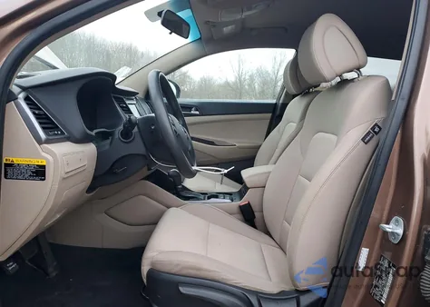 2016 Hyundai Tucson Limited z USA, uszkodzony, nr VIN KM8J33A42GU029738